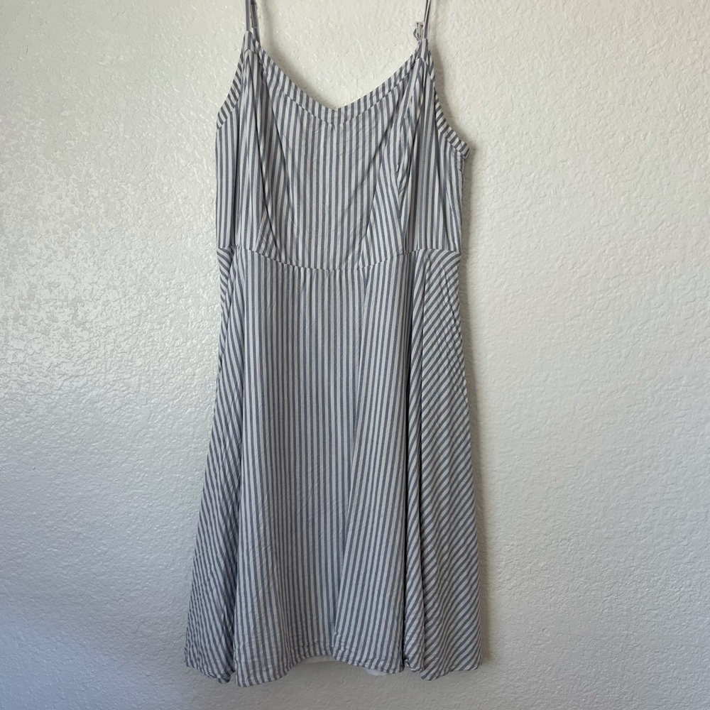 Striped flowy dress